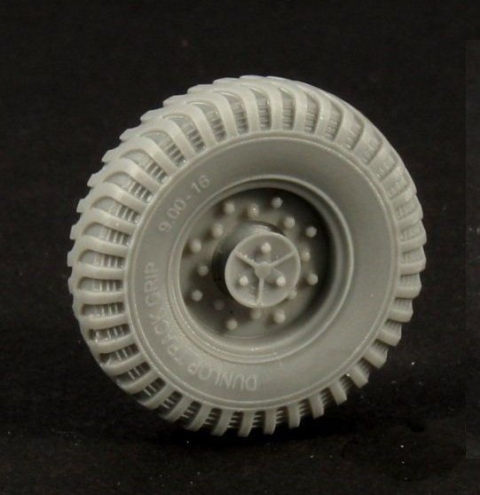 1:35 Road wheels for Chevrolet C15 AC (Dunlop)