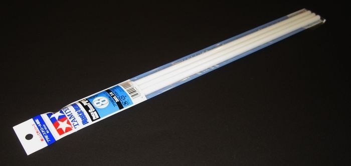 Trubička plastikova 8mm (3)