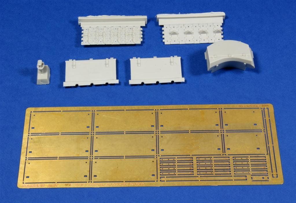 1:35 T-34 from 2SS PzGrenDiv. Beutepanzer Schürzen