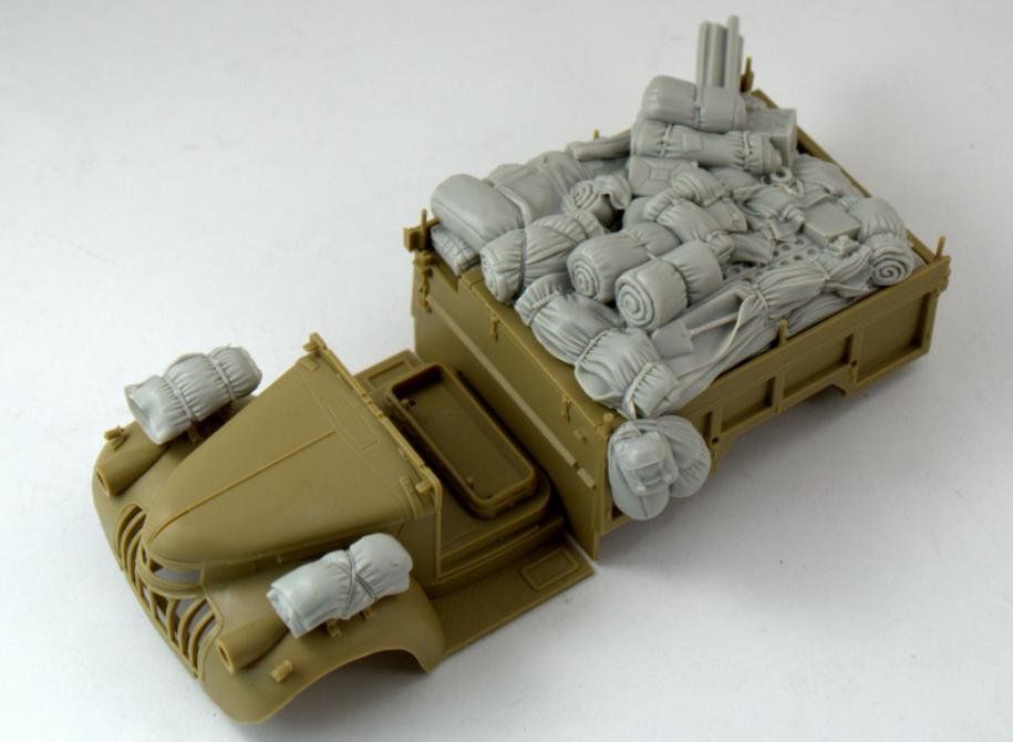 1:35 Stowage Set for Chevrolet LRDG