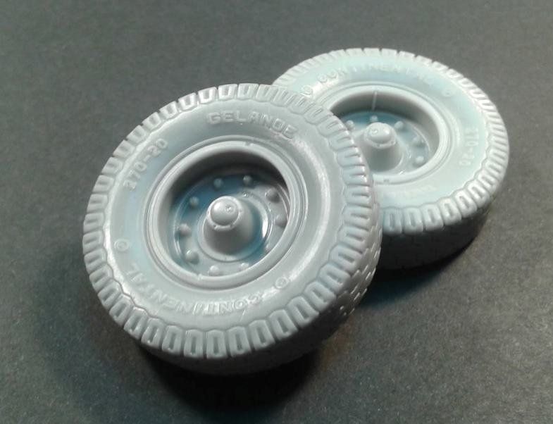 1:35 Sd.Kfz 9 Front Road Wheels (Continental No. 2)