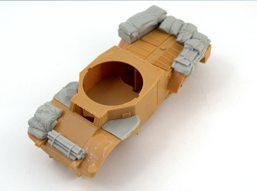 1:35 Wehrmacht Panhard 178 stowage set