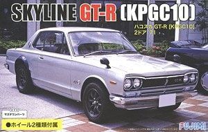 1:24 KPGC10 Hakosuka GT-R 2-Door 1971 with Car Name Plate