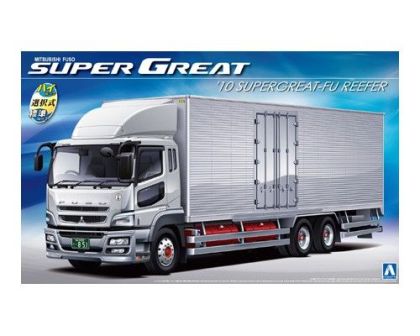 1:32 Mitsubishi Fuso 2010 Super Great FU Reefer