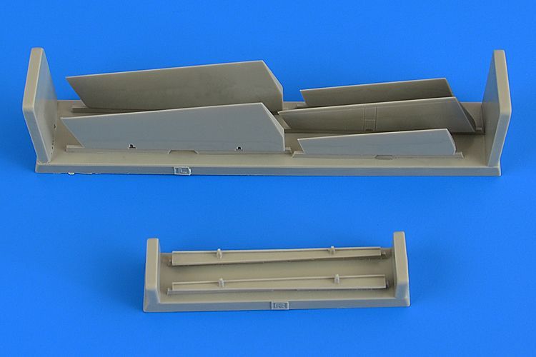 1:72 A-7 Corsair II control surfaces
