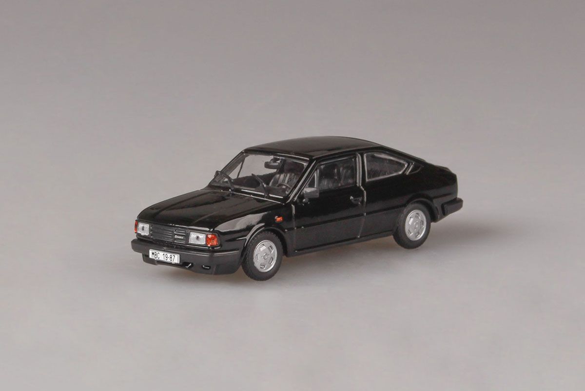1:43 Škoda Rapid 136 (1987) - Černá