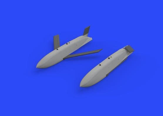 1:48 AGM-158