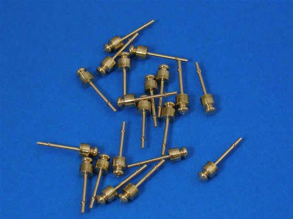 1:35 Set of 20 medium insulators