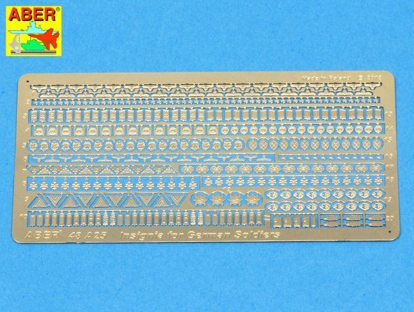 1:48 Insignia for German Soldiers (II WW)