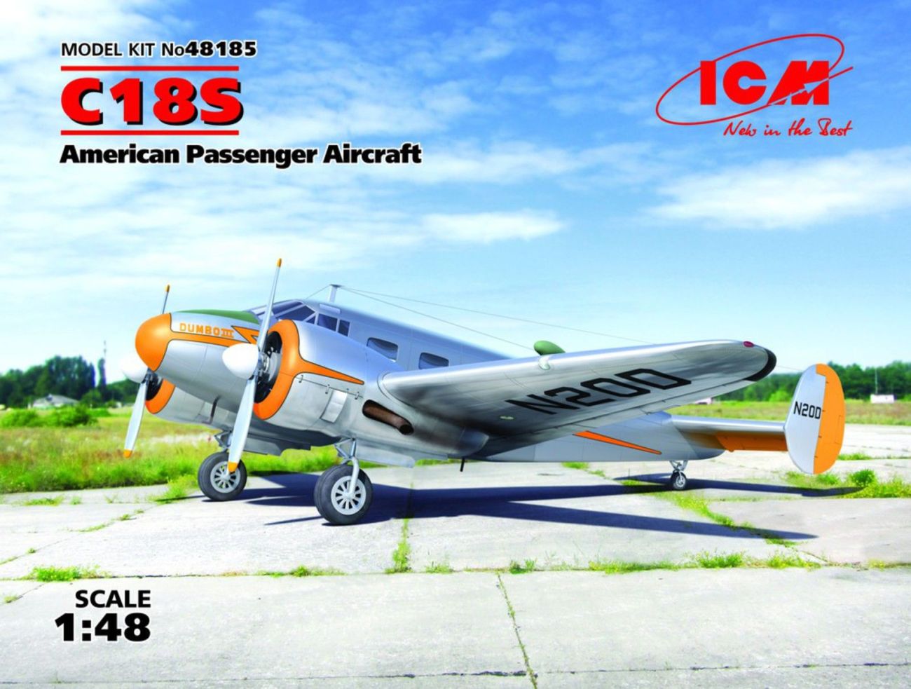 1:48 C18S American Passenger Aircraft