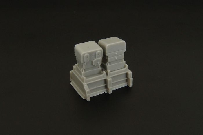 1:48 Spitfire PRU camera set