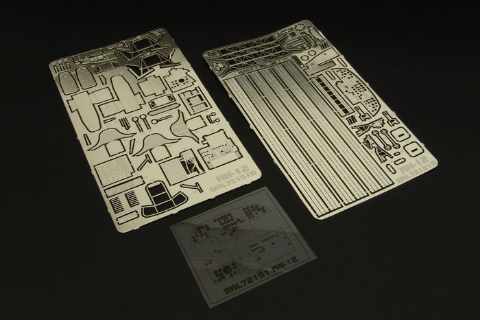 1:72 Antonov An-12 (Roden kit)