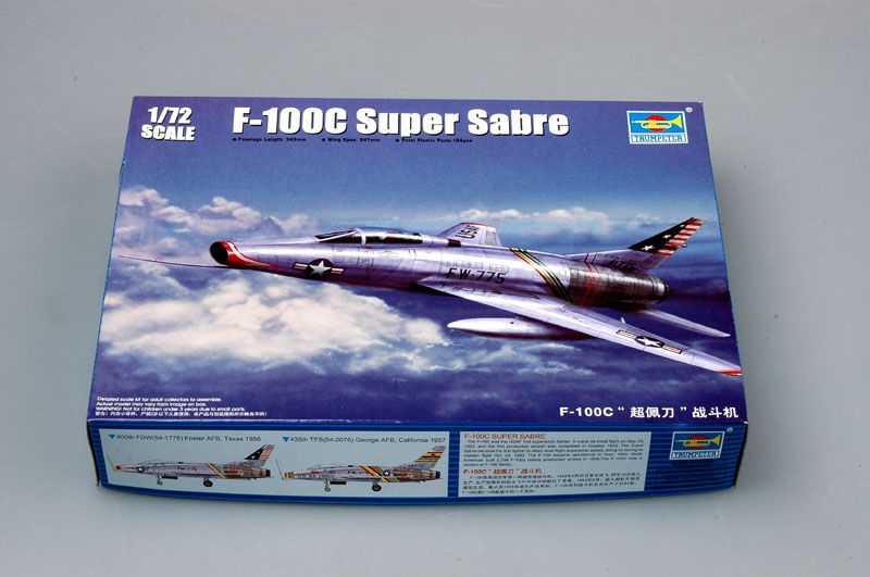 1:72 F-100C Super Sabre