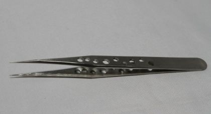 Straight Point Tweezer