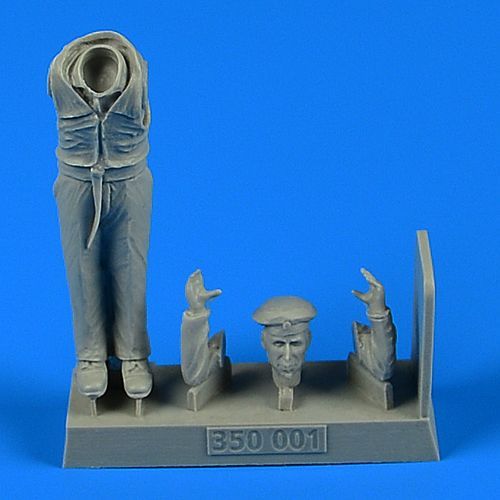 1:35 Kriegsmarine WWII sailor for German schnellboats, German Human Torpedoes