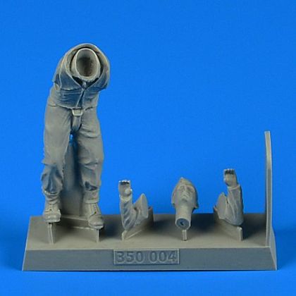 1:35 Kriegsmarine WWII sailor for German schnellboats, German Human Torpedoes
