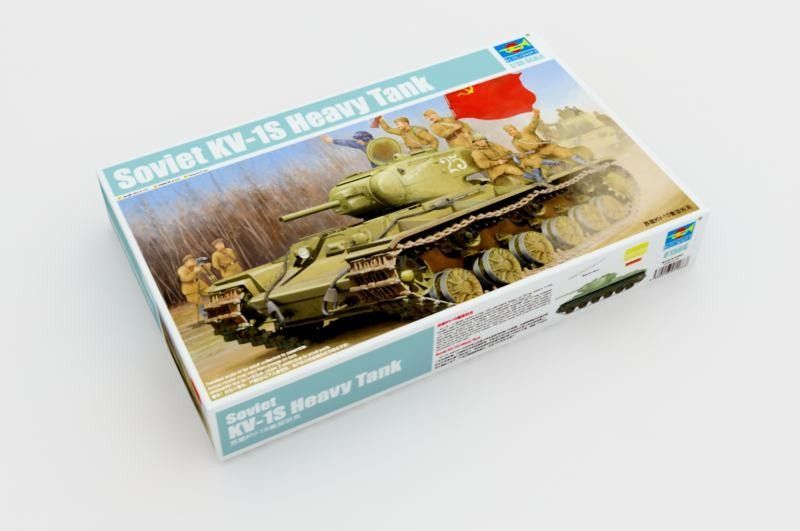 1:35 Soviet KV-1S Heavy Tank