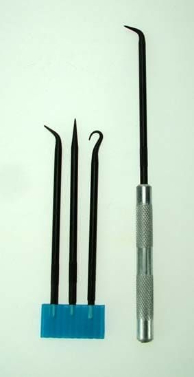 Pátradlo s vyměnitelným hrotem - sada obsahuje jednu rukojeť a 4 vyměnitelné hroty různého tvaru