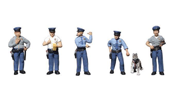Policemen - HO Scale