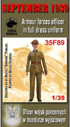 1:35 September 1939 - Armour forces officer in full dress uniform