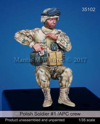 1:35  Polish soldier #1 /APC crew