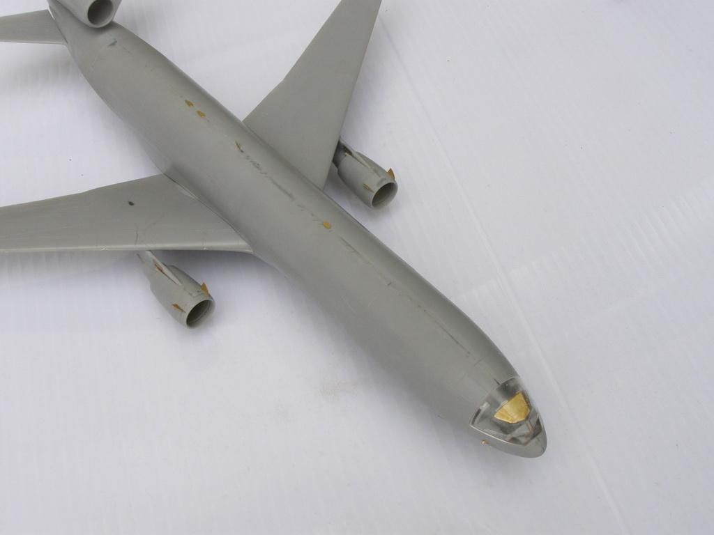 1:144 Detailing set for Douglas MD-11 (MikroMir)