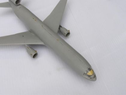 1:144 Detailing set for Douglas MD-11 (MikroMir)