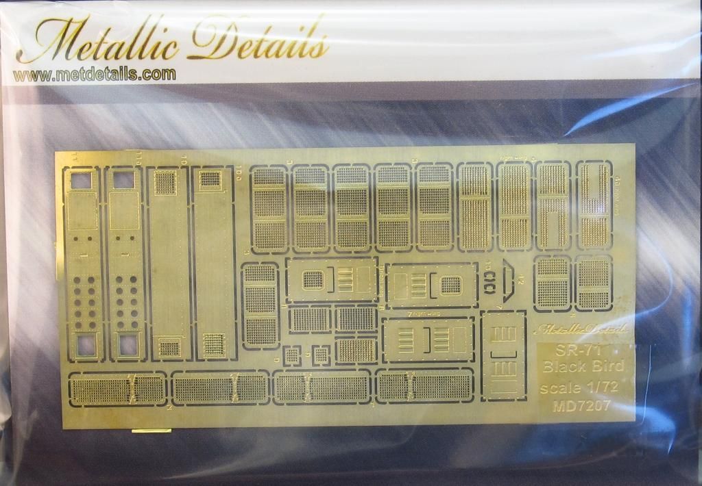 1:72 SR-71 Blackbird. Grides