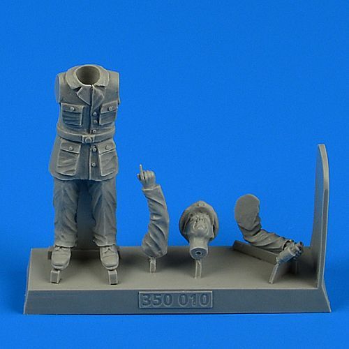 1:35 Kriegsmarine WWII Officer for German schnellboats