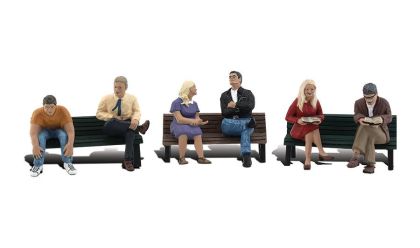 People on Benches - HO Scale