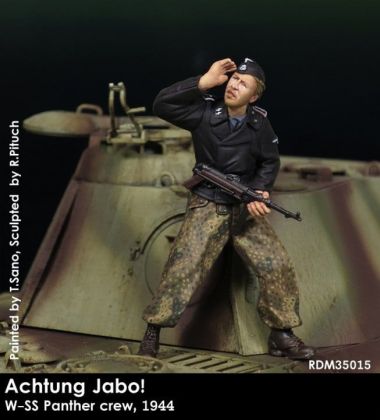 1:35 ACHTUNG JABO! W-SS NCO w/MP40, 1944