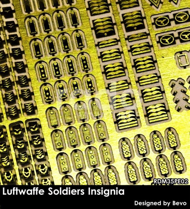 1:35 Luftwaffe Soldiers Insignia