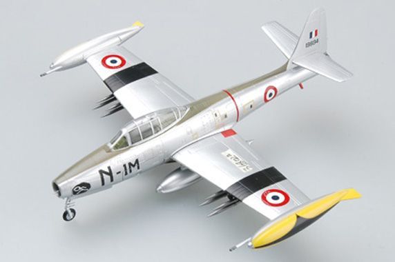 1:72 French Air Force,F-84G-6 (51-9894).1952