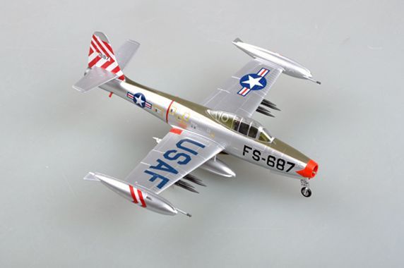 1:72 F-84E Thunderjet USAF 49th FBW, 9th FBS, 