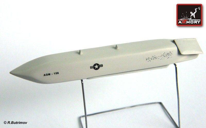 1:48 AGM-158 JASSM Air-Ground guided missile