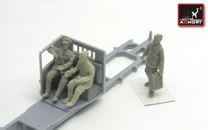 1:72 Soviet officer & drivers (WWII) - 