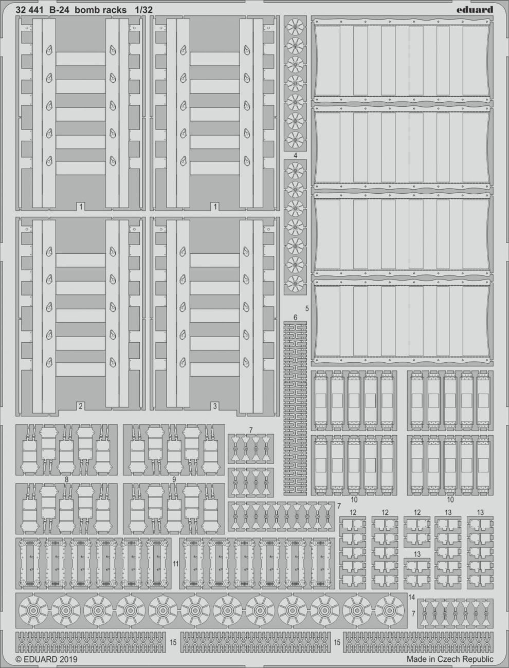 1:32 B-24 bomb racks