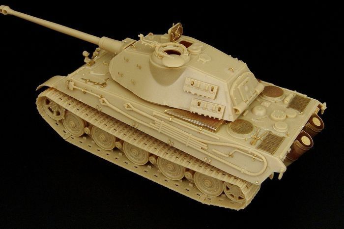 1:72 Tiger II Ausf. B „Königstiger“ (Revell kit)