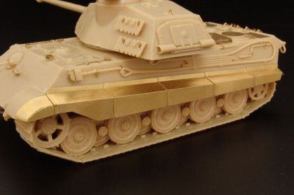 1:72 Tiger II Ausf. B „Königstiger“ fenders (Revel kit)