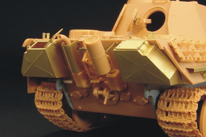 1:48 PANTHER/JAGDPANTHER ausf.G KISTEN (TAMIYA)