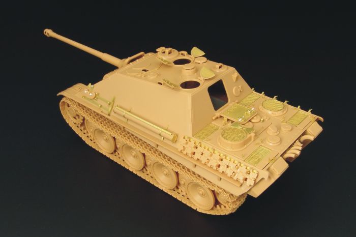 1:48 JAGDPANTHER (TAMIYA)