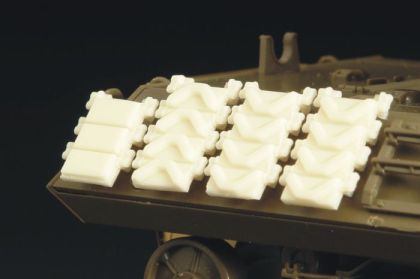 1:48 M4/M10 external track armor