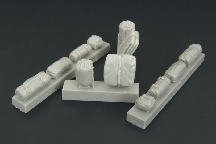 1:48 U.S.Kitbags Rucksacks