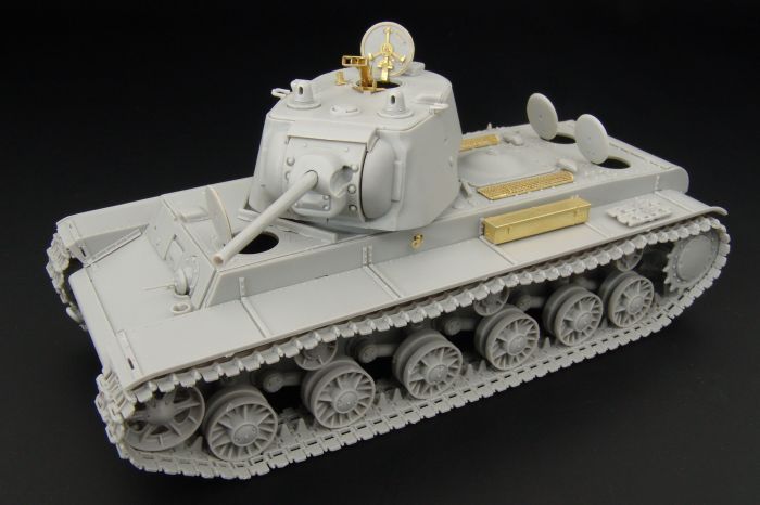 1:48 KV-1 model 1942 (Hobby boss)