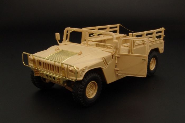 1:48 HMMWVE M1038 (hummer) CARGO TYPE (TAMIYA)