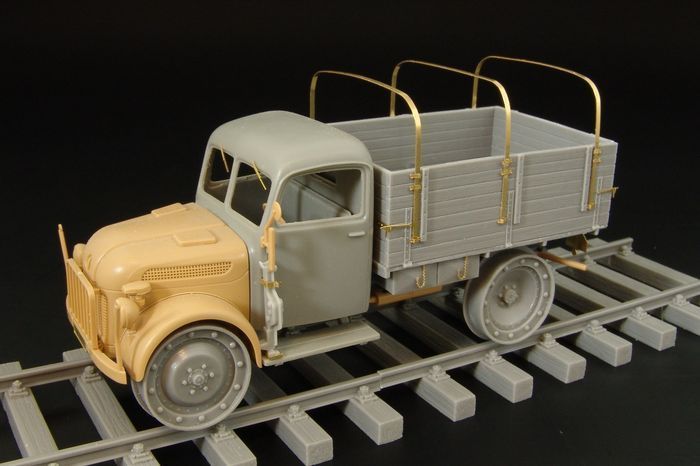 1:48 Steyr 1500 Pritsche Railway (Tamiya)