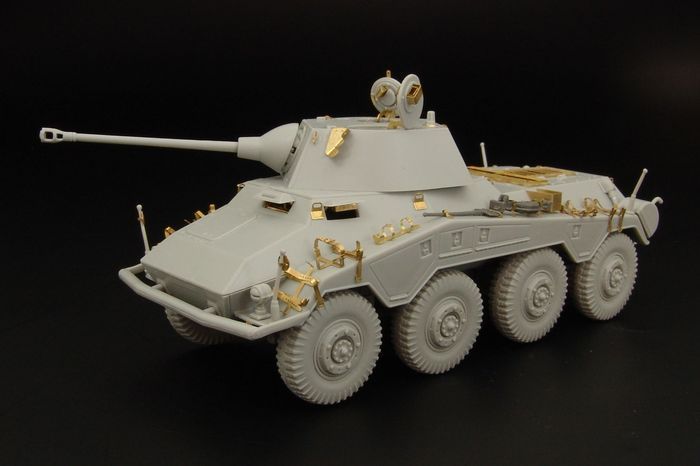 1:48 Sd.Kfz 234/2 Puma (ITALERI)