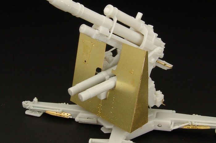 1:48 8.8cm FLAK 37 SHIELD (Italeri/TAMIYA)