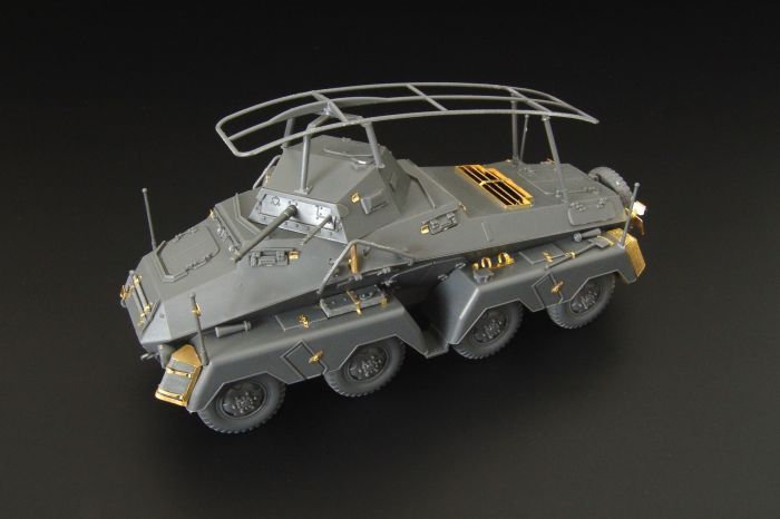 1:48 Sd.Kfz.232 Ger.Armored Car-basic  (Tamiya)