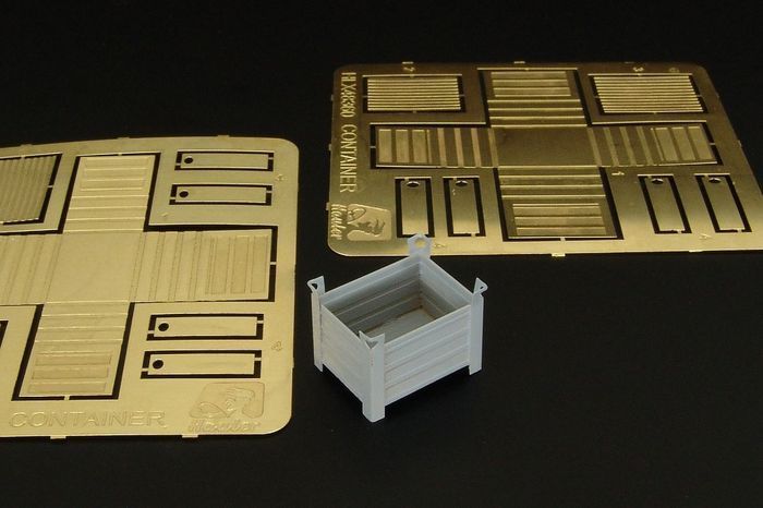 1:48 Steel containers (2pcs)